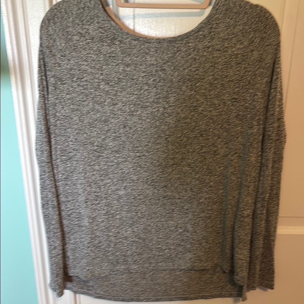 Old Navy Gray Boxy Long Sleeve Sweatshirt